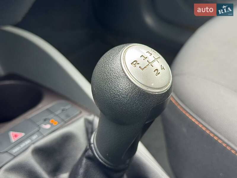 Хетчбек SEAT Ibiza 2011 в Києві