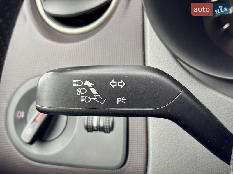 Хетчбек SEAT Ibiza 2011 в Києві