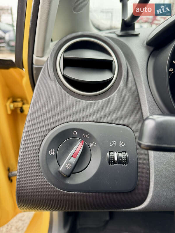 Хетчбек SEAT Ibiza 2011 в Києві