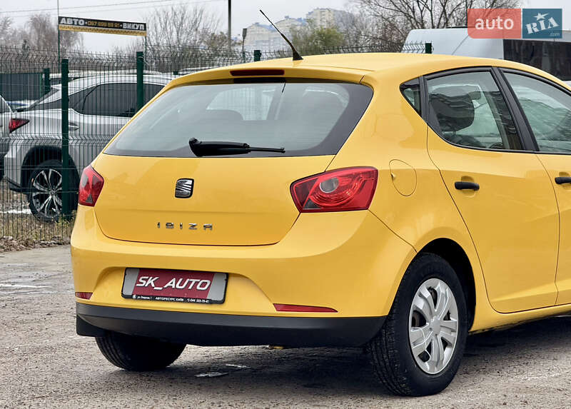 Хетчбек SEAT Ibiza 2011 в Києві