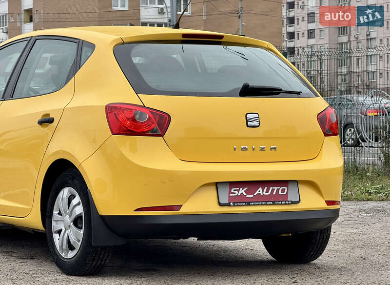 Хетчбек SEAT Ibiza 2011 в Києві