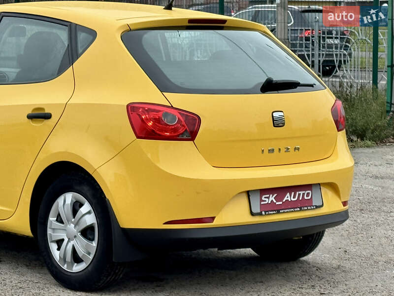 Хетчбек SEAT Ibiza 2011 в Києві