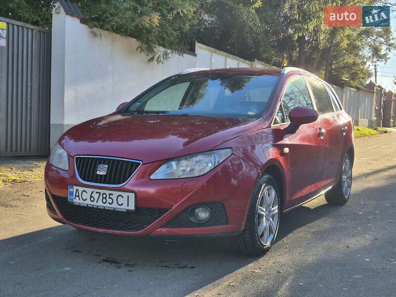 SEAT Ibiza 2011 SEAT Ibiza 2011