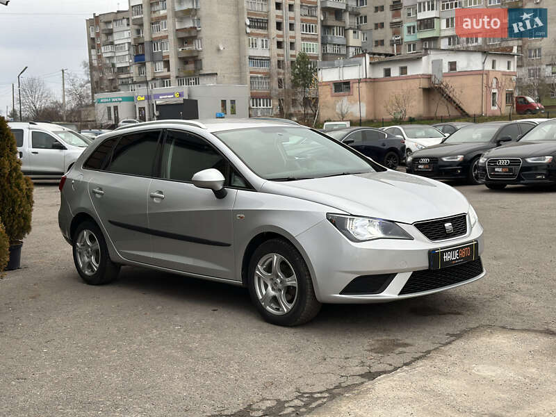 Хэтчбек SEAT Ibiza 2013 в Шептицькому