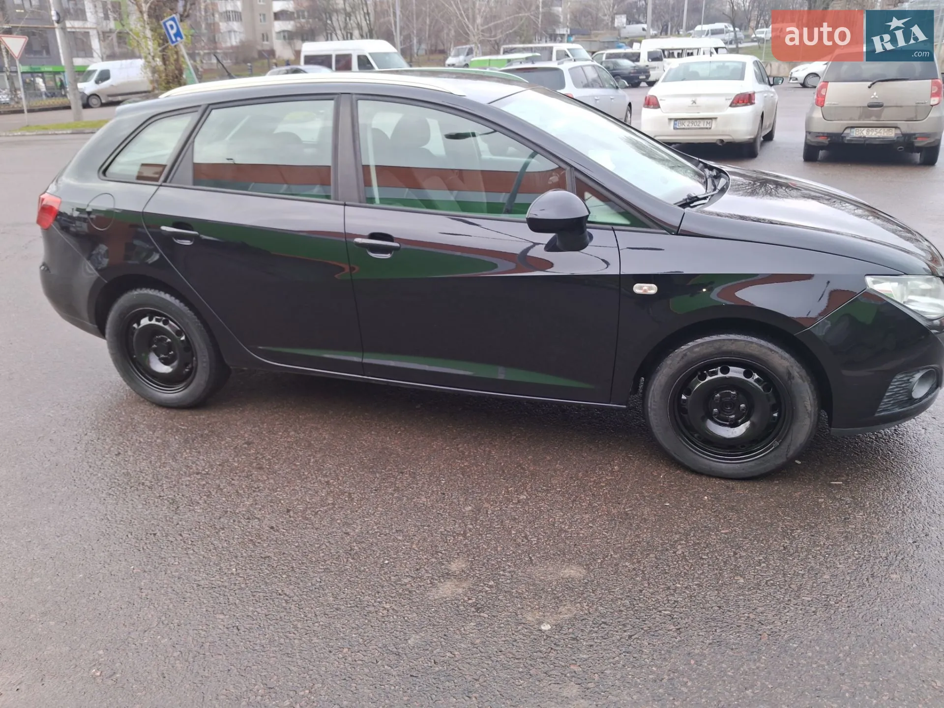 2010 SEAT Ibiza - мініатюра 8