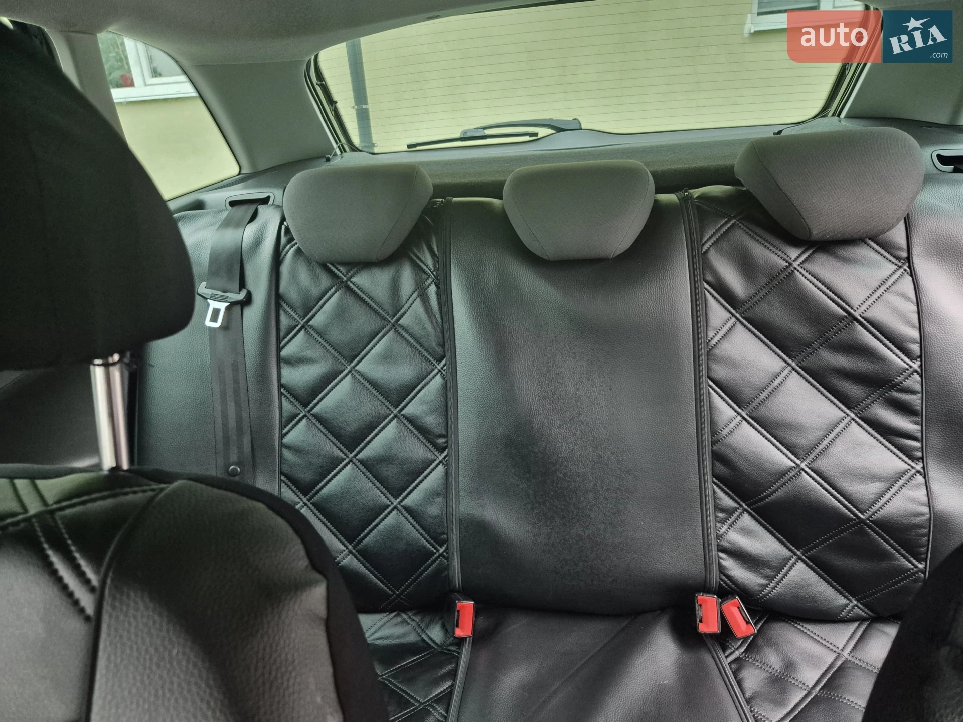 2011 SEAT Ibiza - мініатюра 12