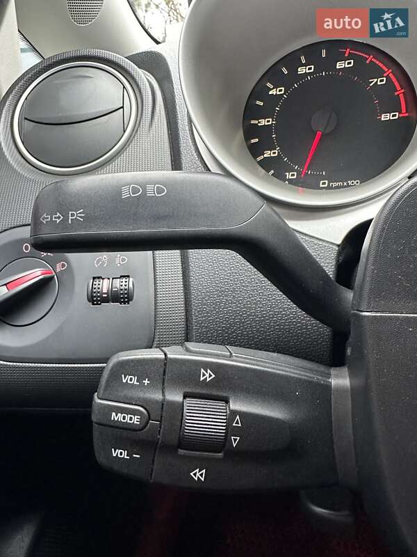 Хэтчбек SEAT Ibiza 2008 в Белогородке фото 32 Хэтчбек SEAT Ibiza 2008 в Белогородке