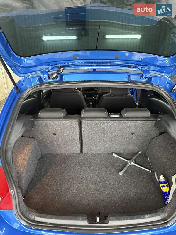 Хетчбек SEAT Ibiza 2010 в Димері