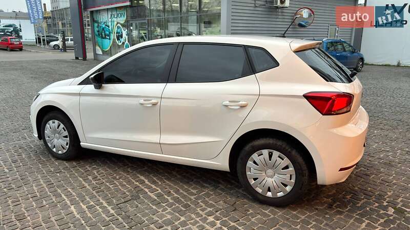 Хетчбек SEAT Ibiza 2024 в Дніпрі