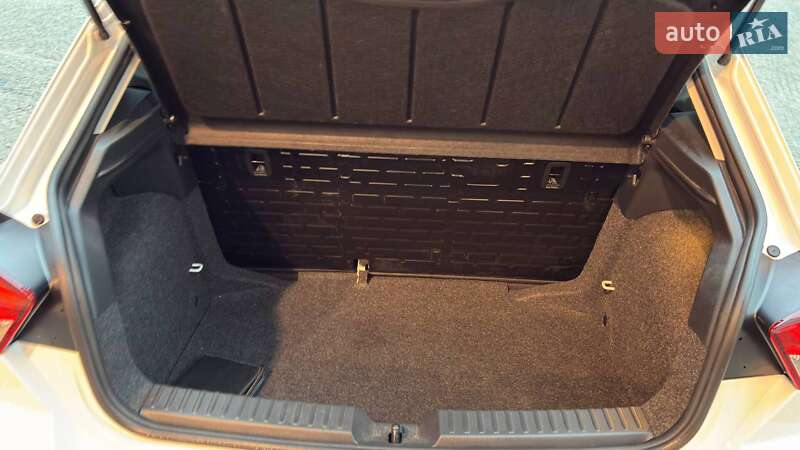 Хетчбек SEAT Ibiza 2024 в Дніпрі