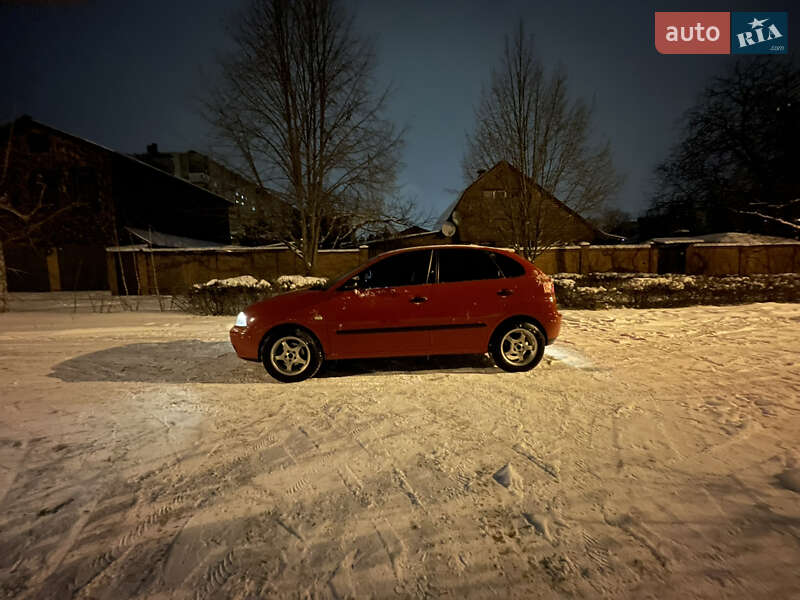 Хетчбек SEAT Ibiza 2005 в Харкові