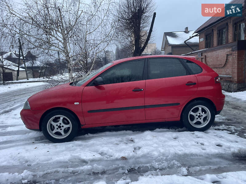 Хетчбек SEAT Ibiza 2005 в Харкові