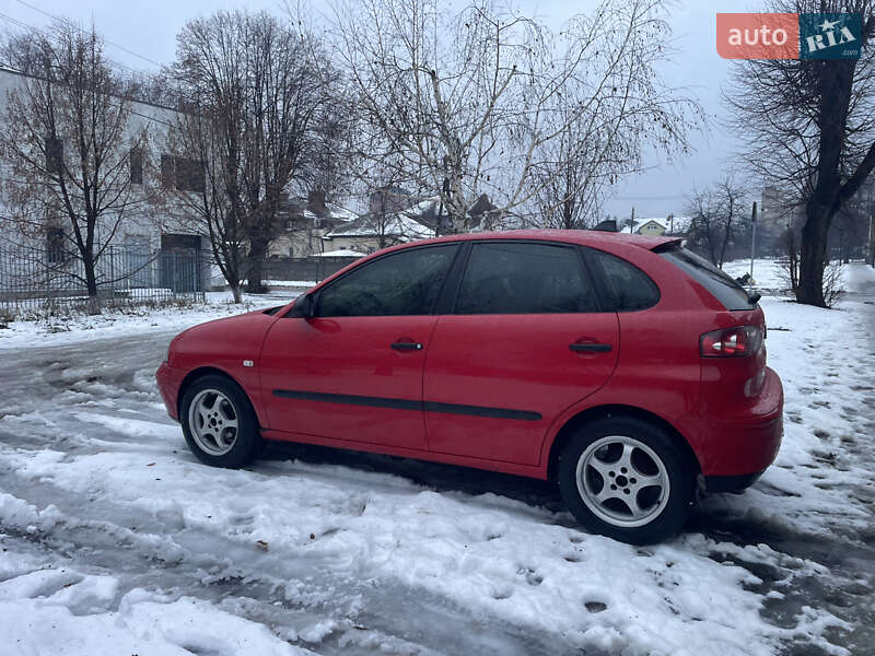 Хетчбек SEAT Ibiza 2005 в Харкові