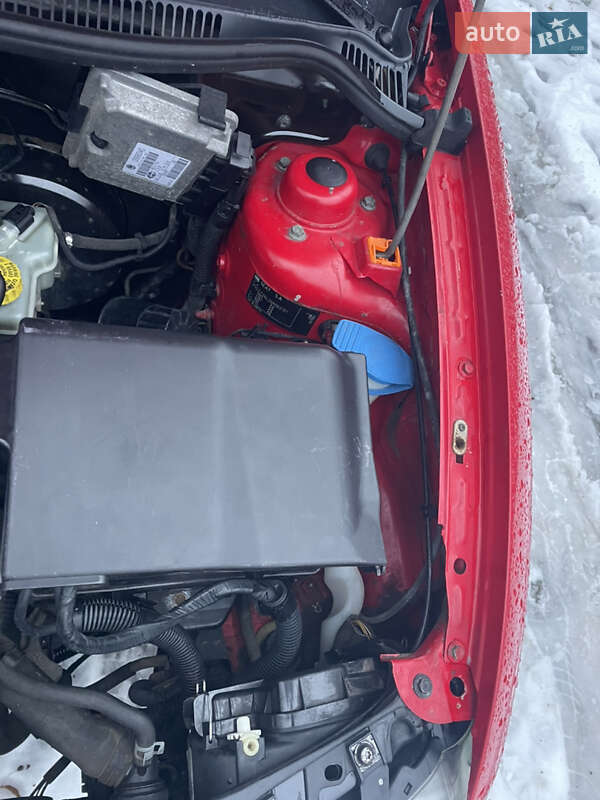 Хетчбек SEAT Ibiza 2005 в Харкові