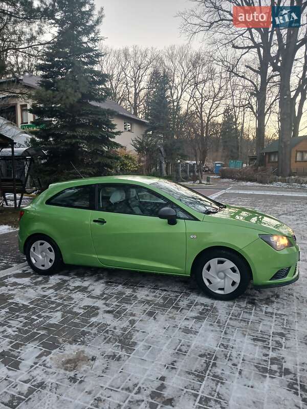 Хэтчбек SEAT Ibiza 2013 в Дрогобыче