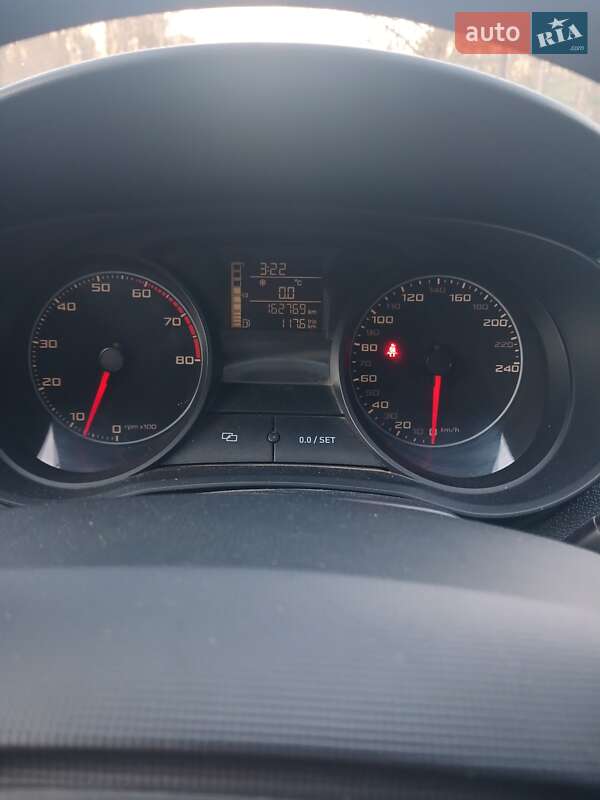 Хэтчбек SEAT Ibiza 2013 в Дрогобыче