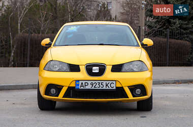 Хэтчбек SEAT Ibiza 2008 в Запорожье