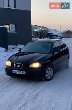 Хетчбек SEAT Ibiza 2003 в Луцьку