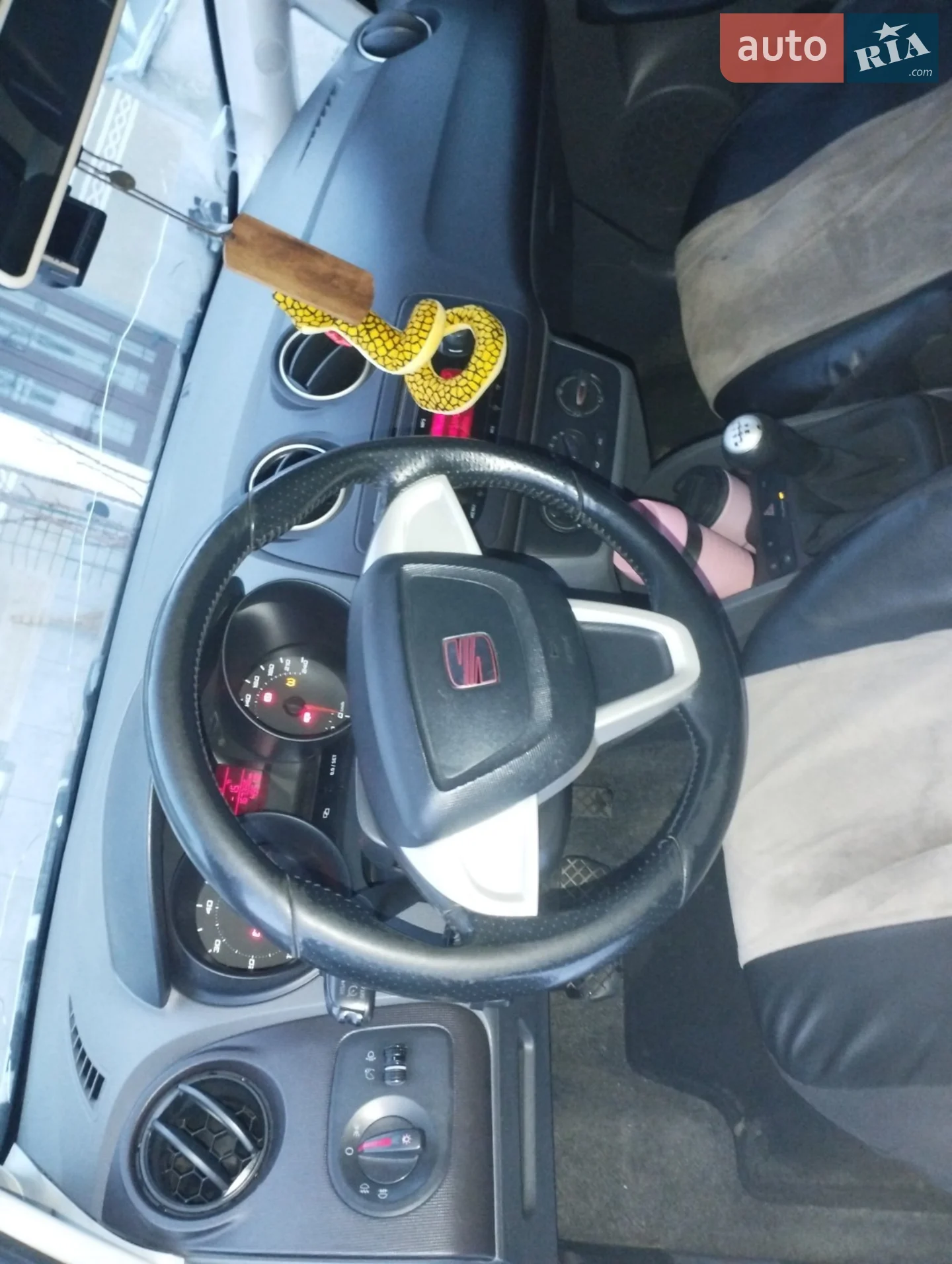 2011 SEAT Ibiza - мініатюра 9