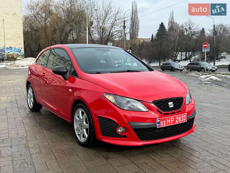 Хэтчбек SEAT Ibiza 2011 в Луцке