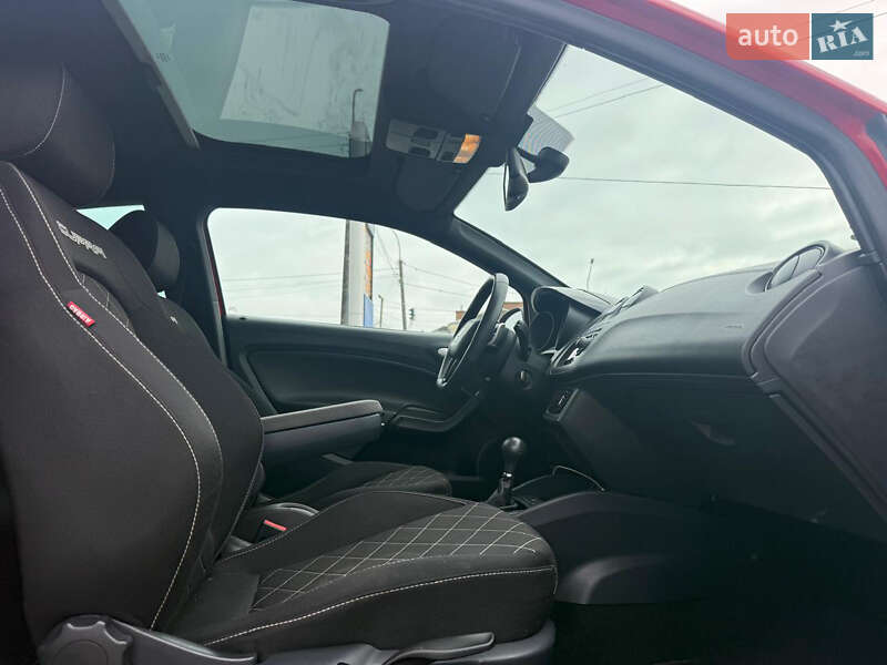 Хэтчбек SEAT Ibiza 2011 в Луцке