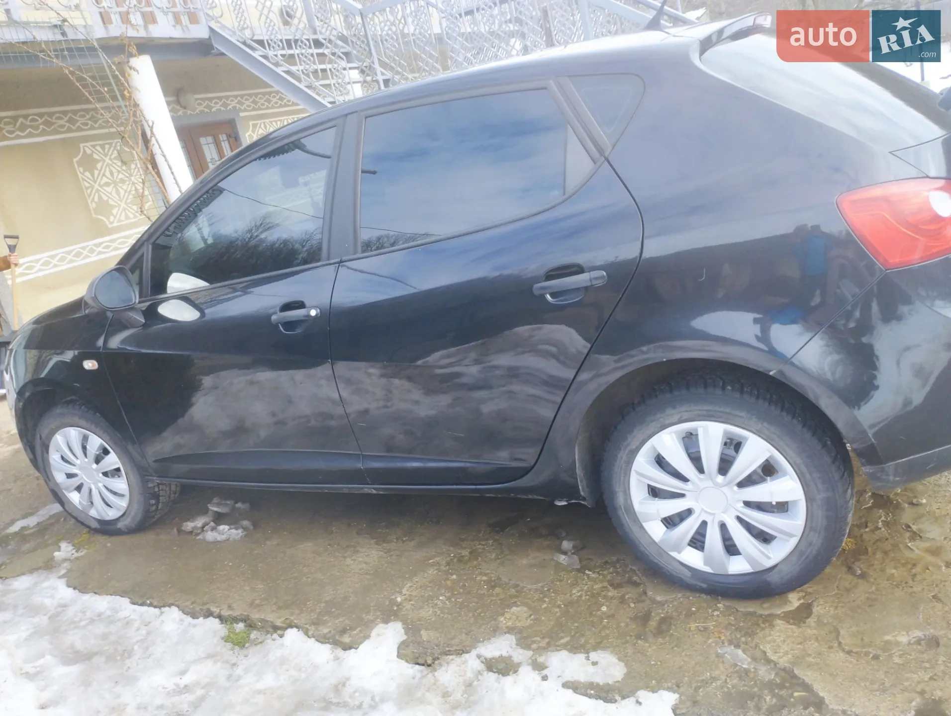 2011 SEAT Ibiza - мініатюра 2