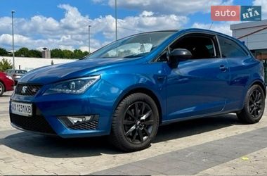 Хэтчбек SEAT Ibiza 2015 в Львове