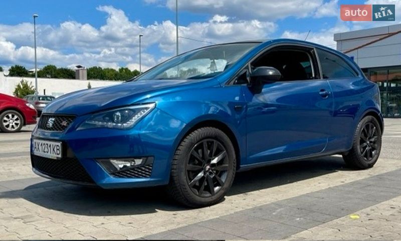 Хэтчбек SEAT Ibiza 2015 в Львове