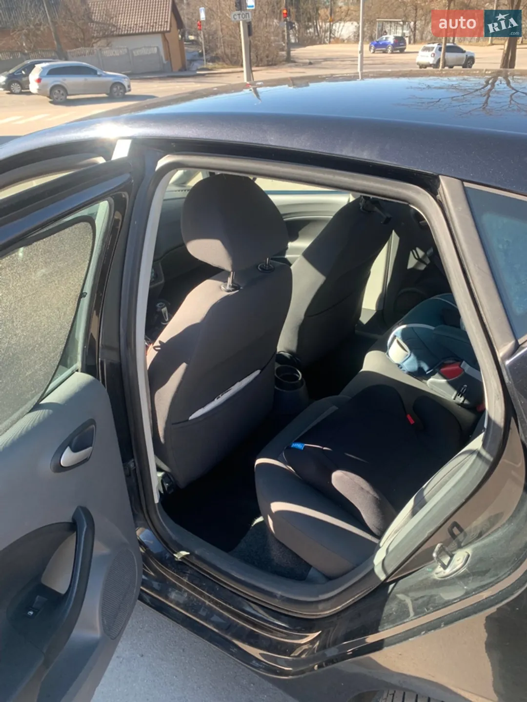 2011 SEAT Ibiza - мініатюра 7