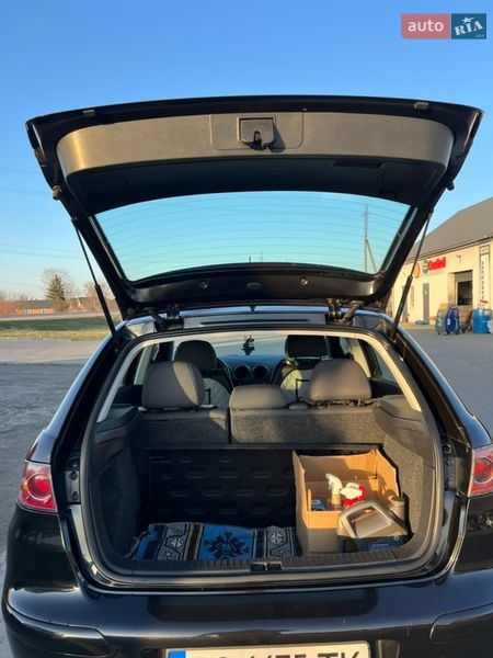 Хэтчбек SEAT Ibiza 2005 в Львове