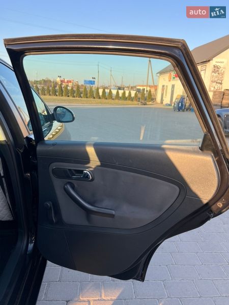 Хэтчбек SEAT Ibiza 2005 в Львове