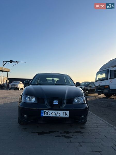 Хэтчбек SEAT Ibiza 2005 в Львове