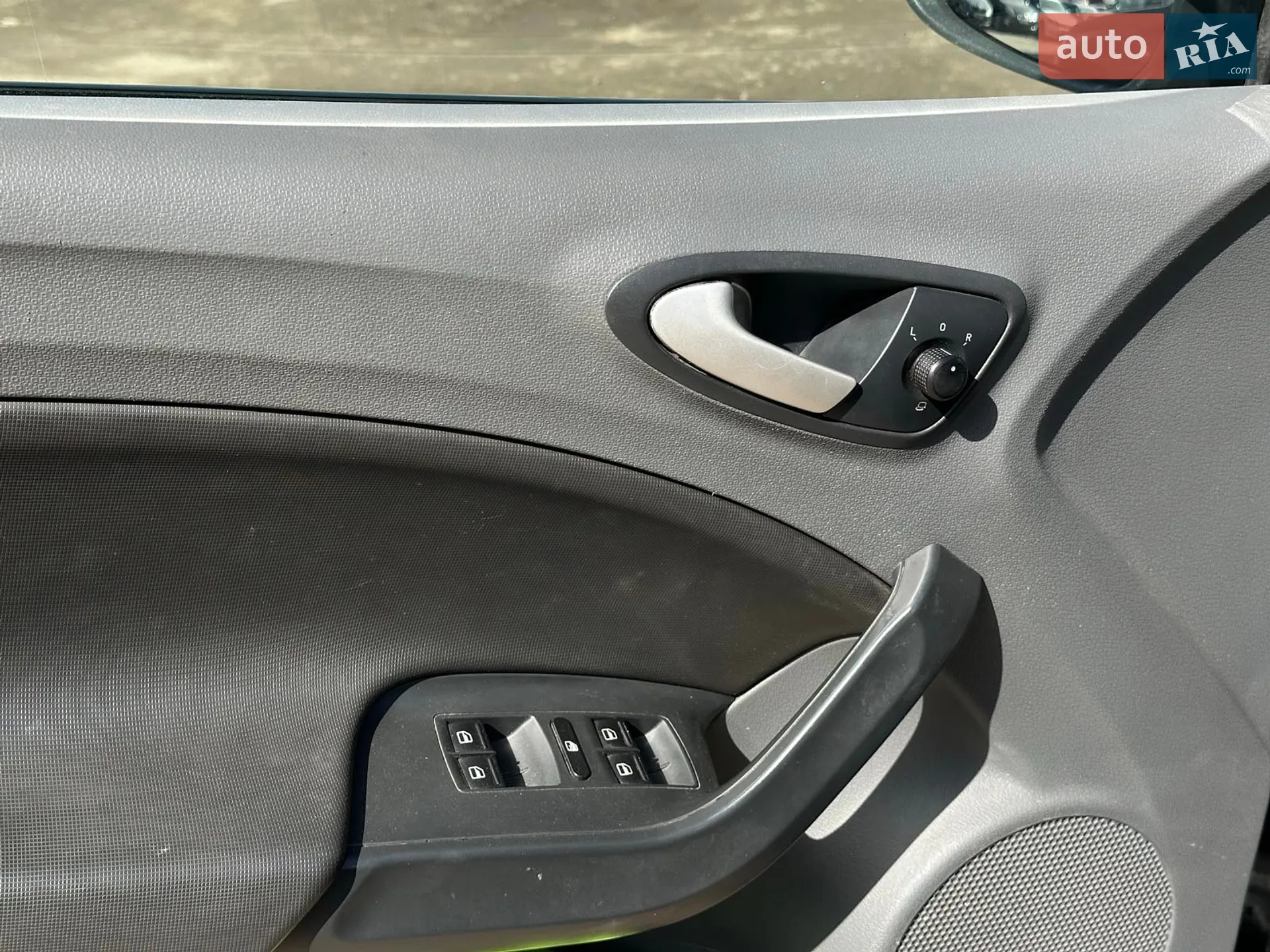 2011 SEAT Ibiza - мініатюра 18