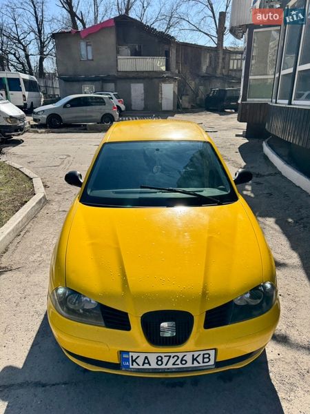 Хэтчбек SEAT Ibiza 2004 в Киеве