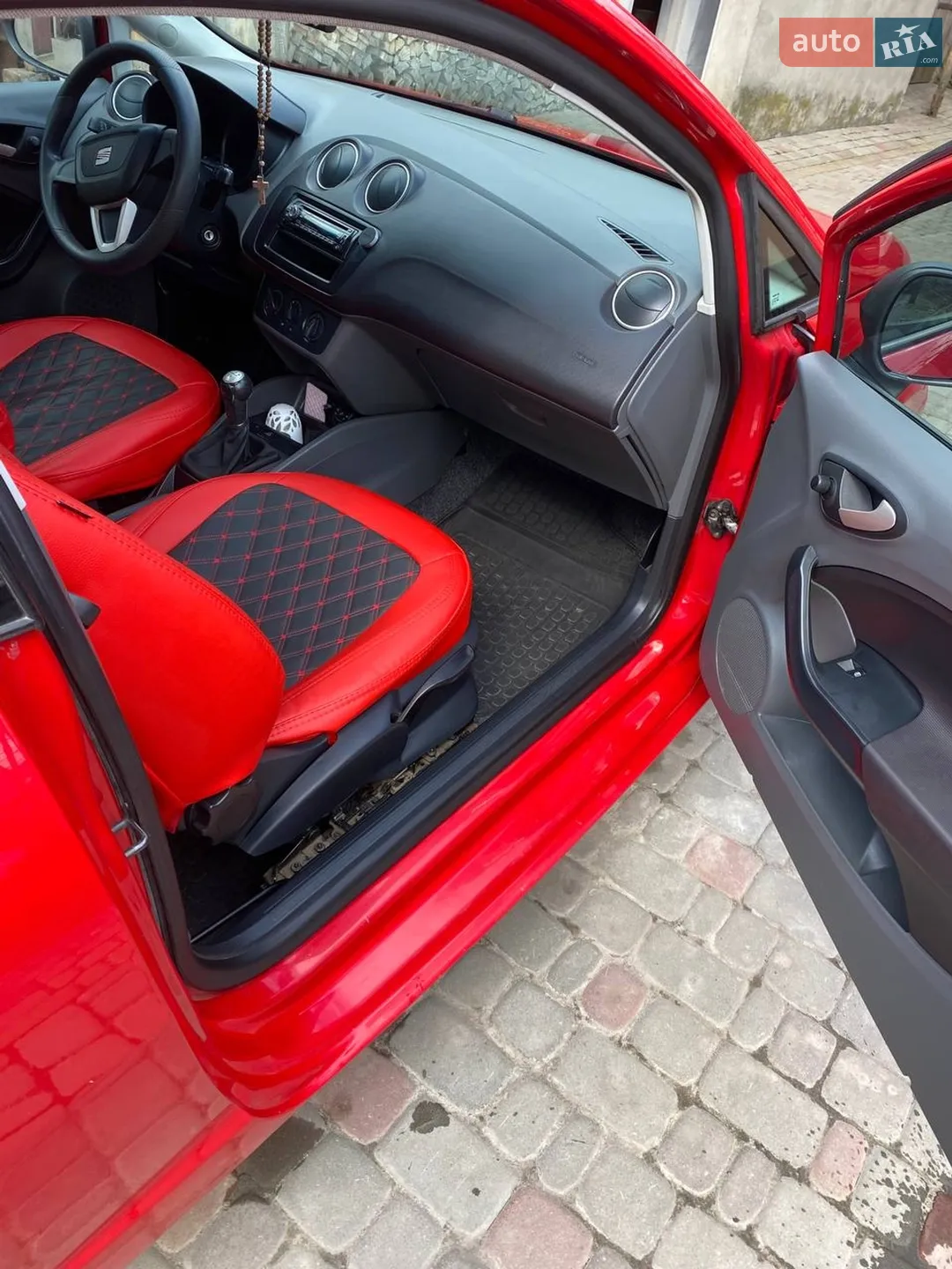 2010 SEAT Ibiza - мініатюра 11