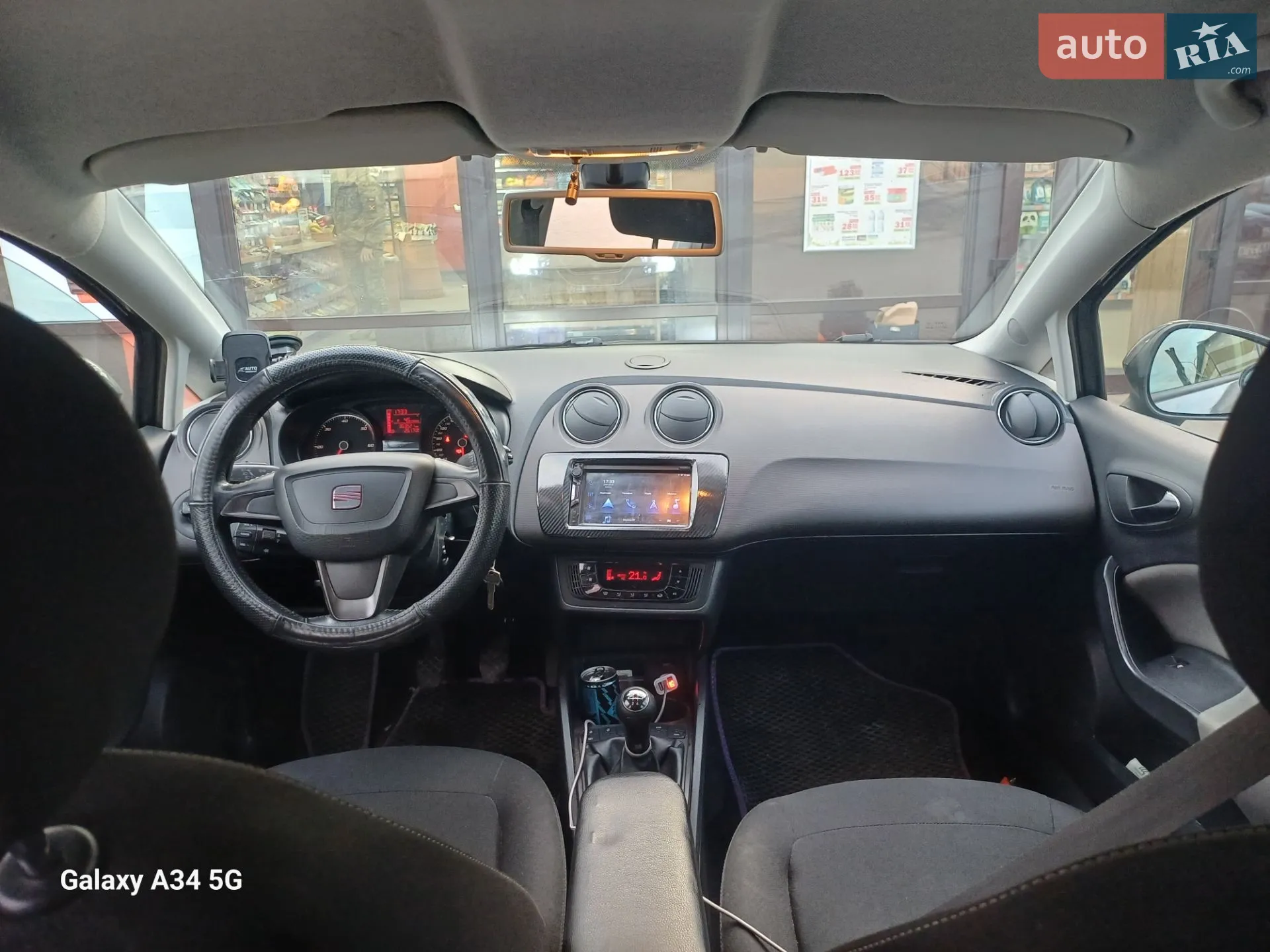 2012 SEAT Ibiza - мініатюра 10