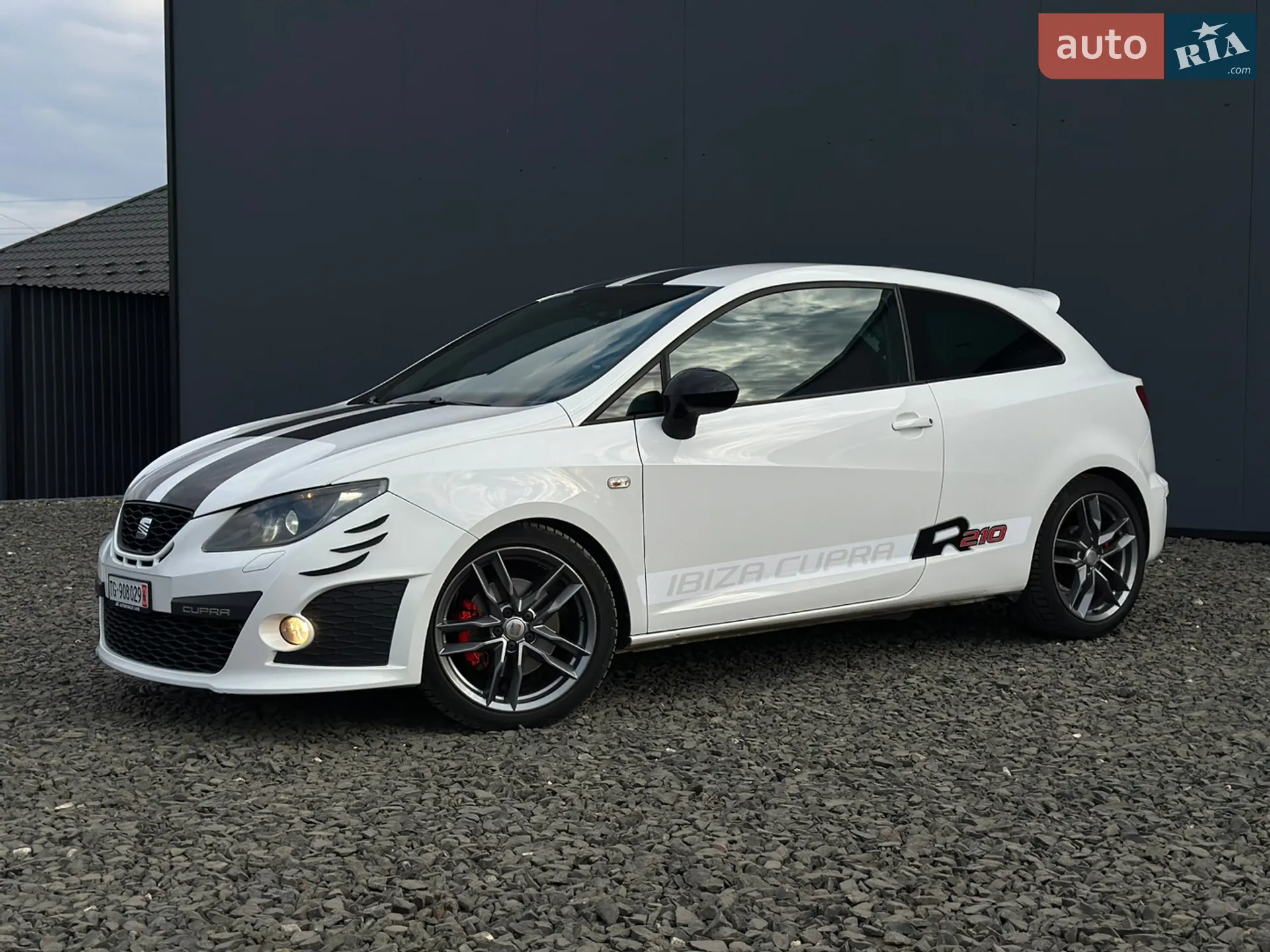 2011 SEAT Ibiza - мініатюра 4