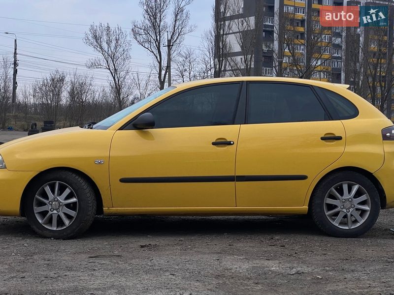 Хэтчбек SEAT Ibiza 2008 в Киеве фото 3 Хэтчбек SEAT Ibiza 2008 в Киеве