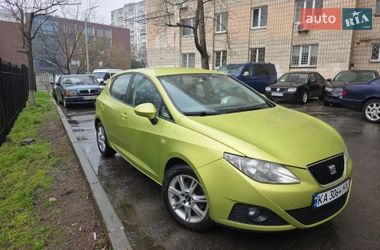 Хэтчбек SEAT Ibiza 2008 в Киеве
