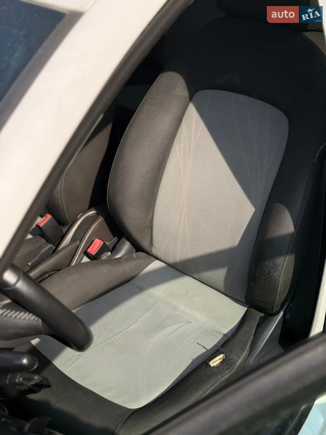 2013 SEAT Ibiza - мініатюра 10