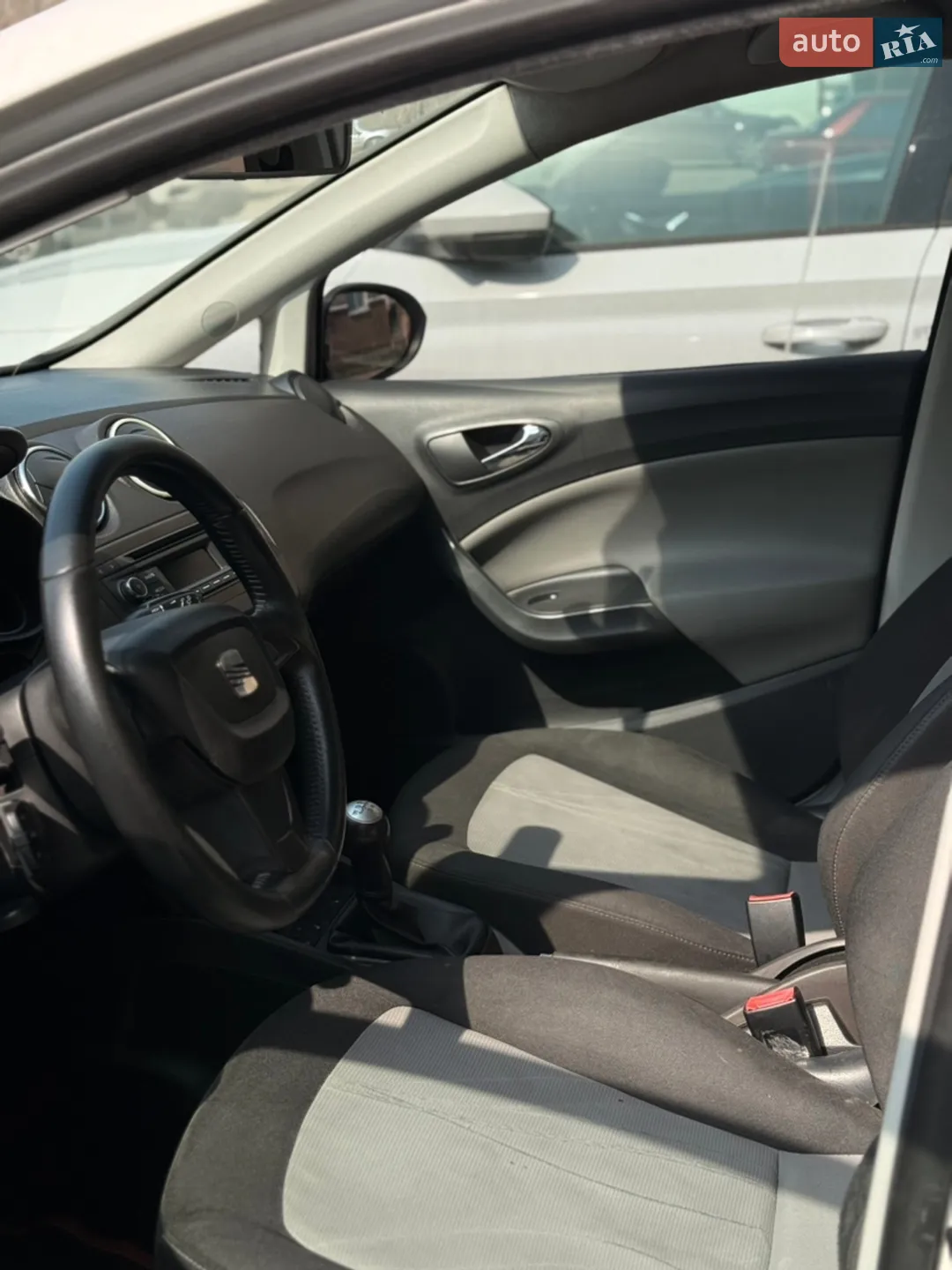 2013 SEAT Ibiza - мініатюра 13