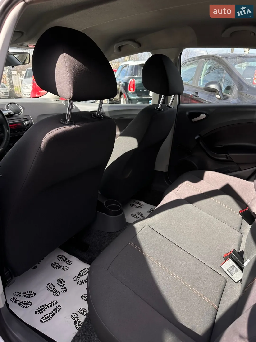 2011 SEAT Ibiza - мініатюра 15