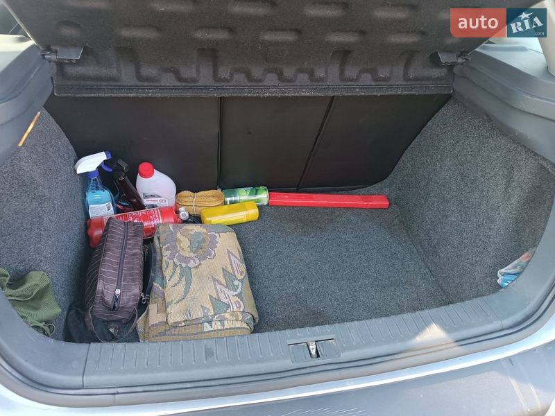 Хетчбек SEAT Ibiza 2006 в Сумах