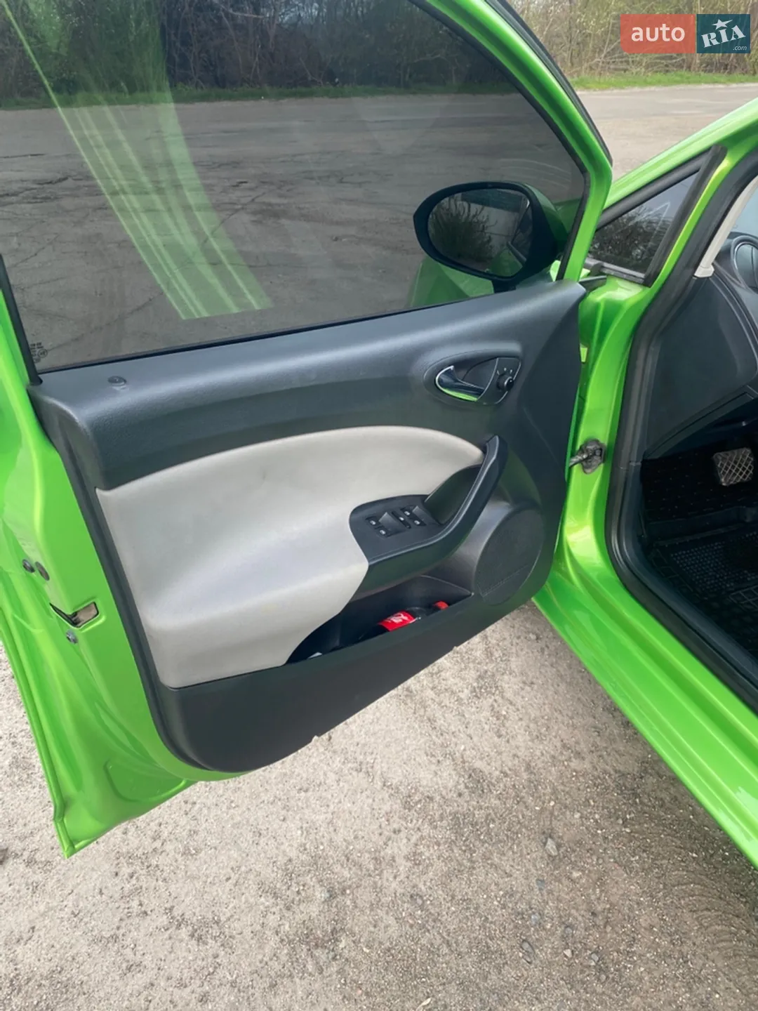 2013 SEAT Ibiza - мініатюра 13