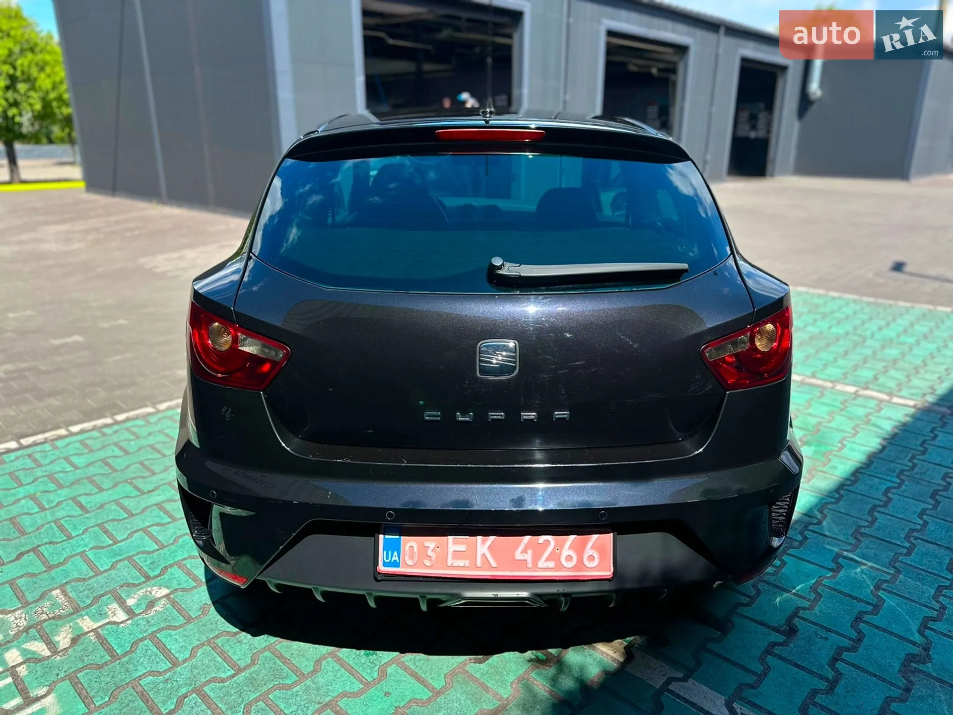 2010 SEAT Ibiza - мініатюра 12