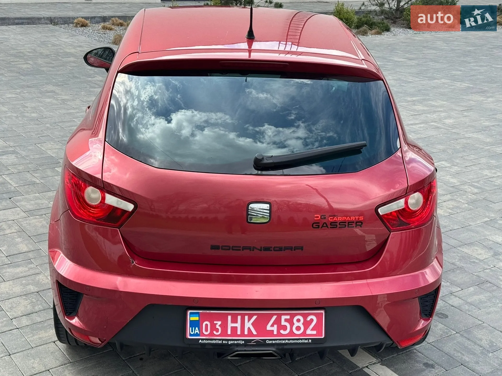 2011 SEAT Ibiza - мініатюра 12