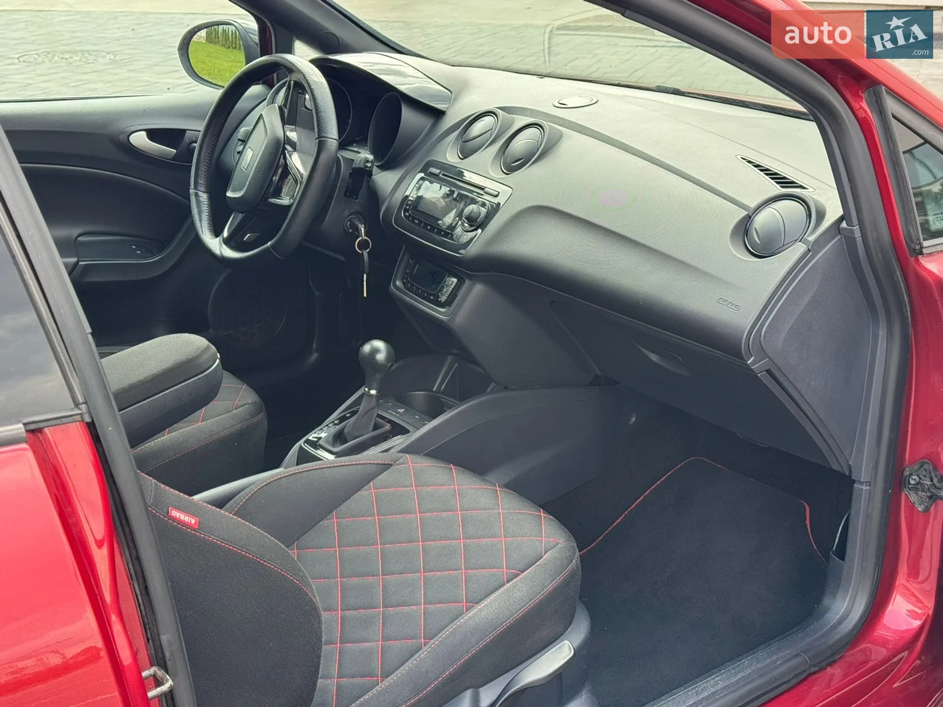 2011 SEAT Ibiza - мініатюра 36