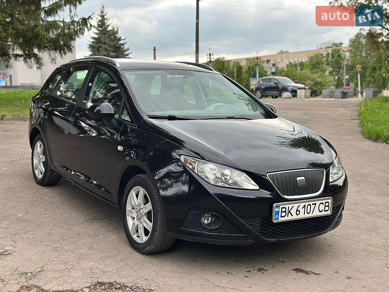 Универсал SEAT Ibiza 2011 в Ровно