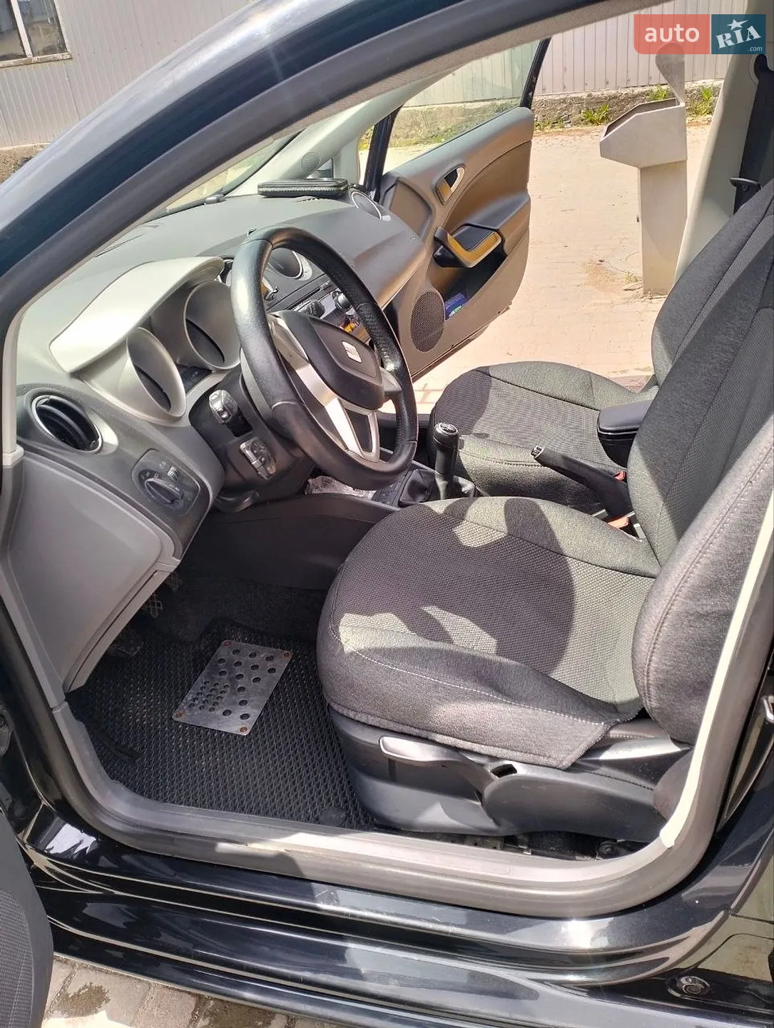 2011 SEAT Ibiza - мініатюра 22