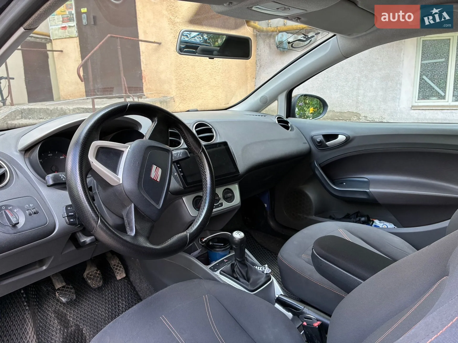 2012 SEAT Ibiza - мініатюра 9